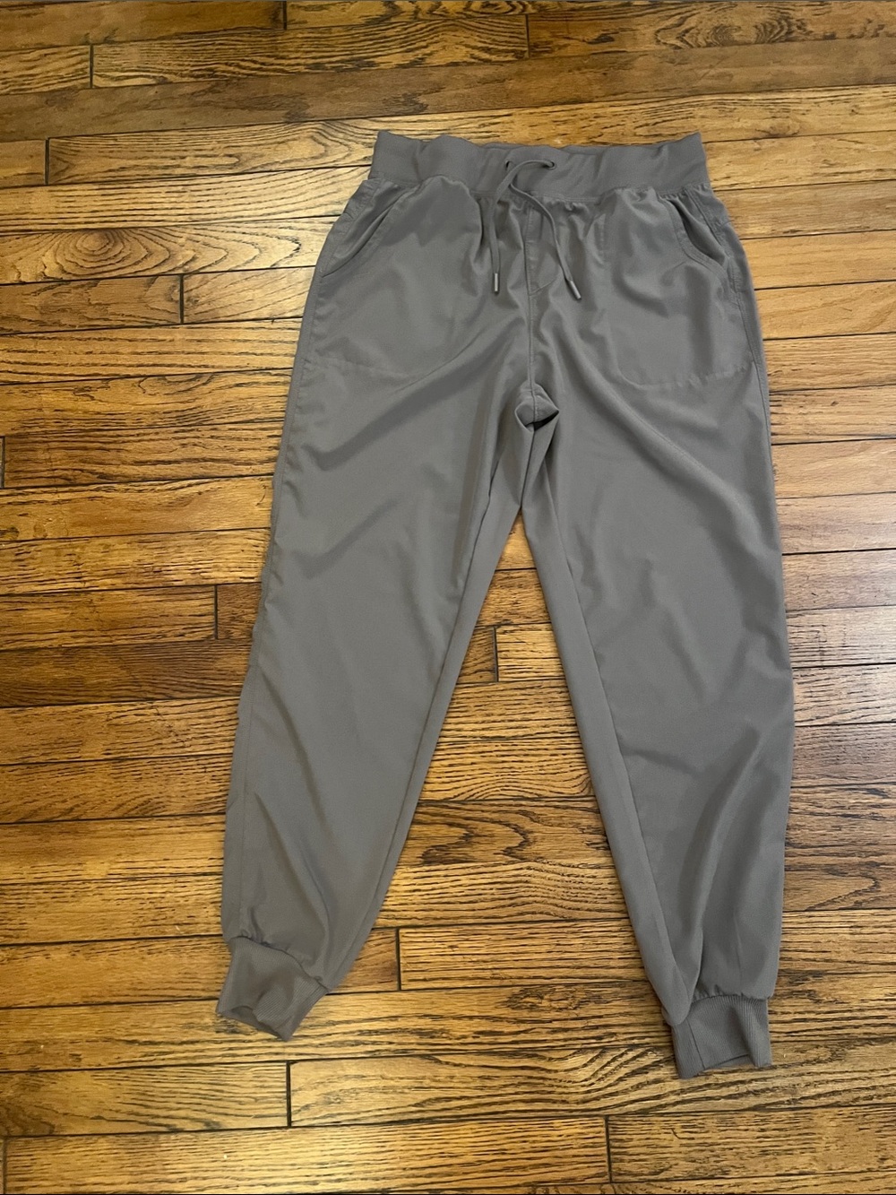 90 Degree By Reflex Women's Gray Cropped Jogger Pants